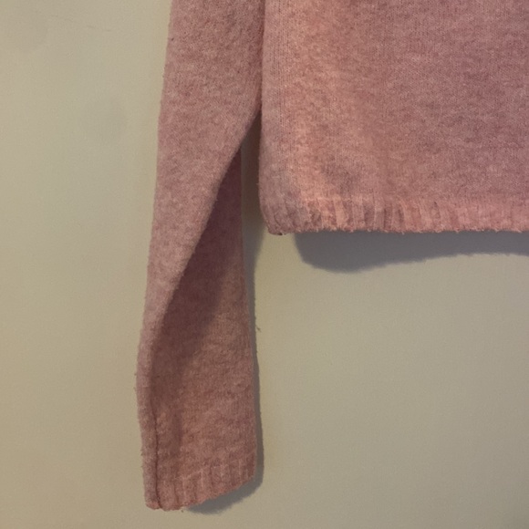 SILENCE + NOISE URBAN OUTFITTERS PINK SHOULDERLESS SWEATER - Picture 5 of 8